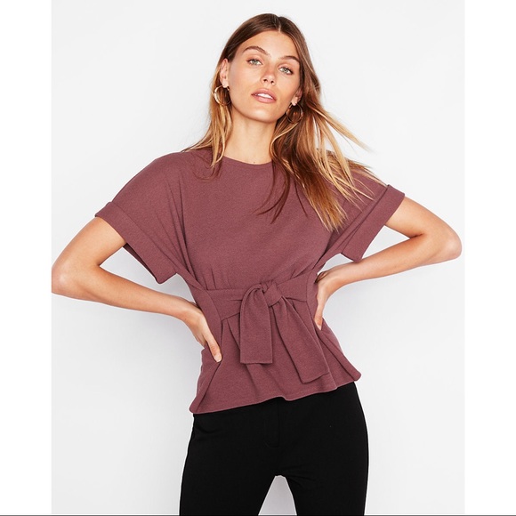 Express Tops - EXPRESS Textured Tie Waist Rolled Sleeve Tee in Thornberry